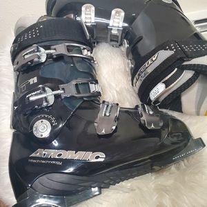 Atomic Ski Boots